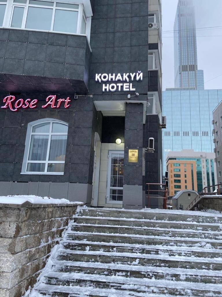 Rose Art Hotel Akmola Esterno foto