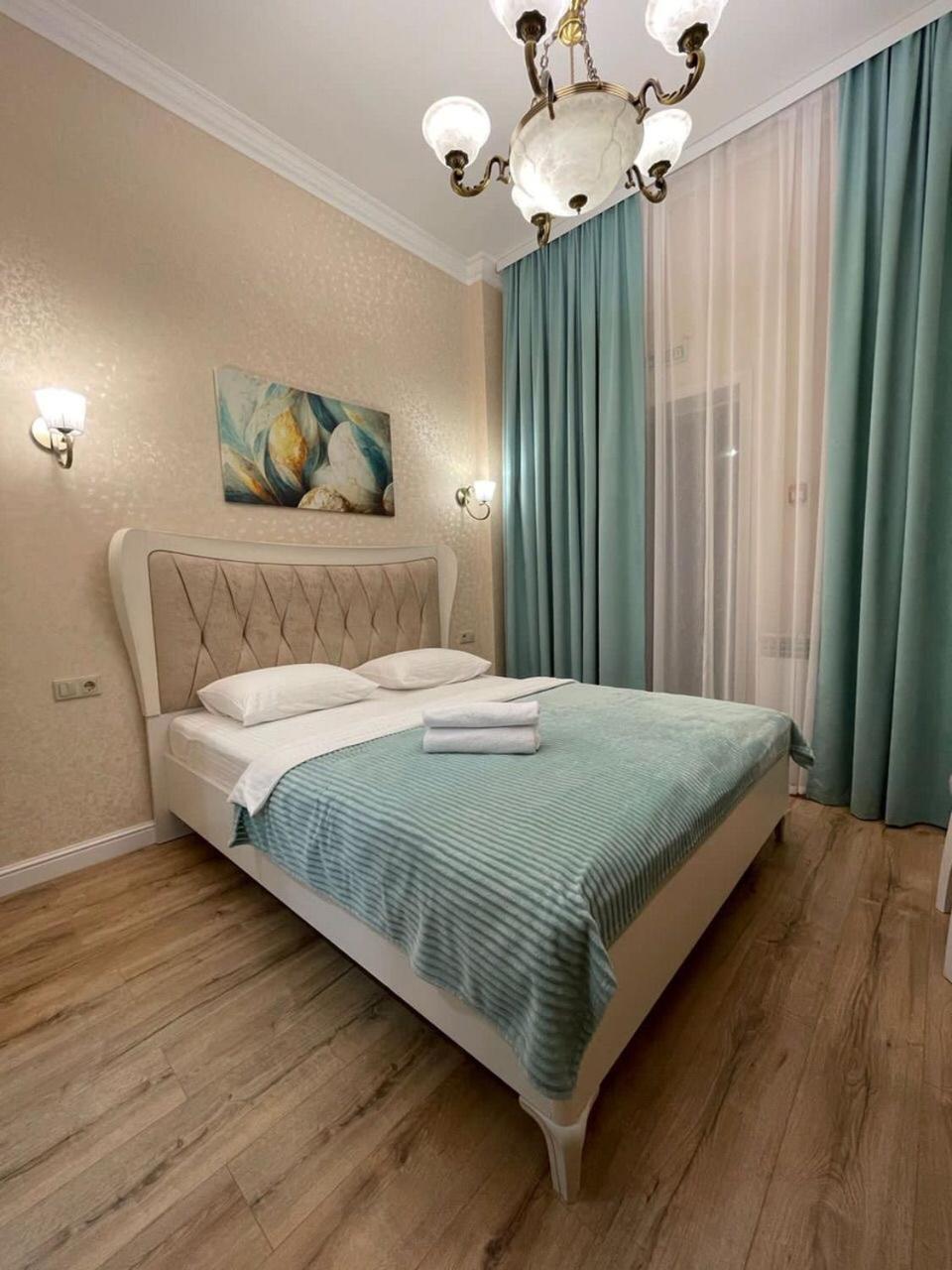 Rose Art Hotel Akmola Esterno foto